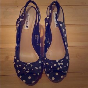 I am selling American eagle wedges.